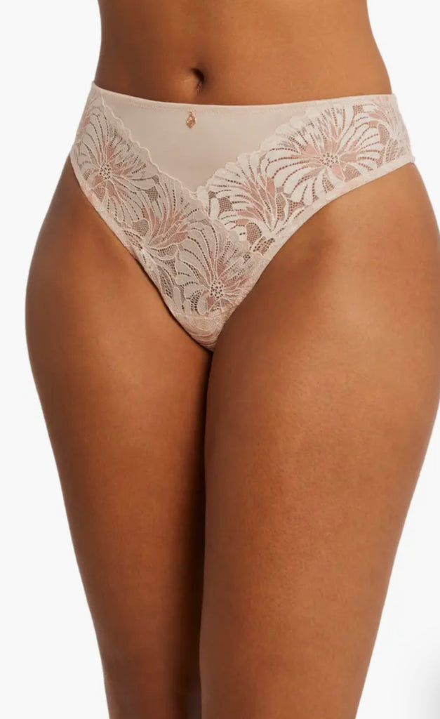 Montelle Anniversary Thong Lotus