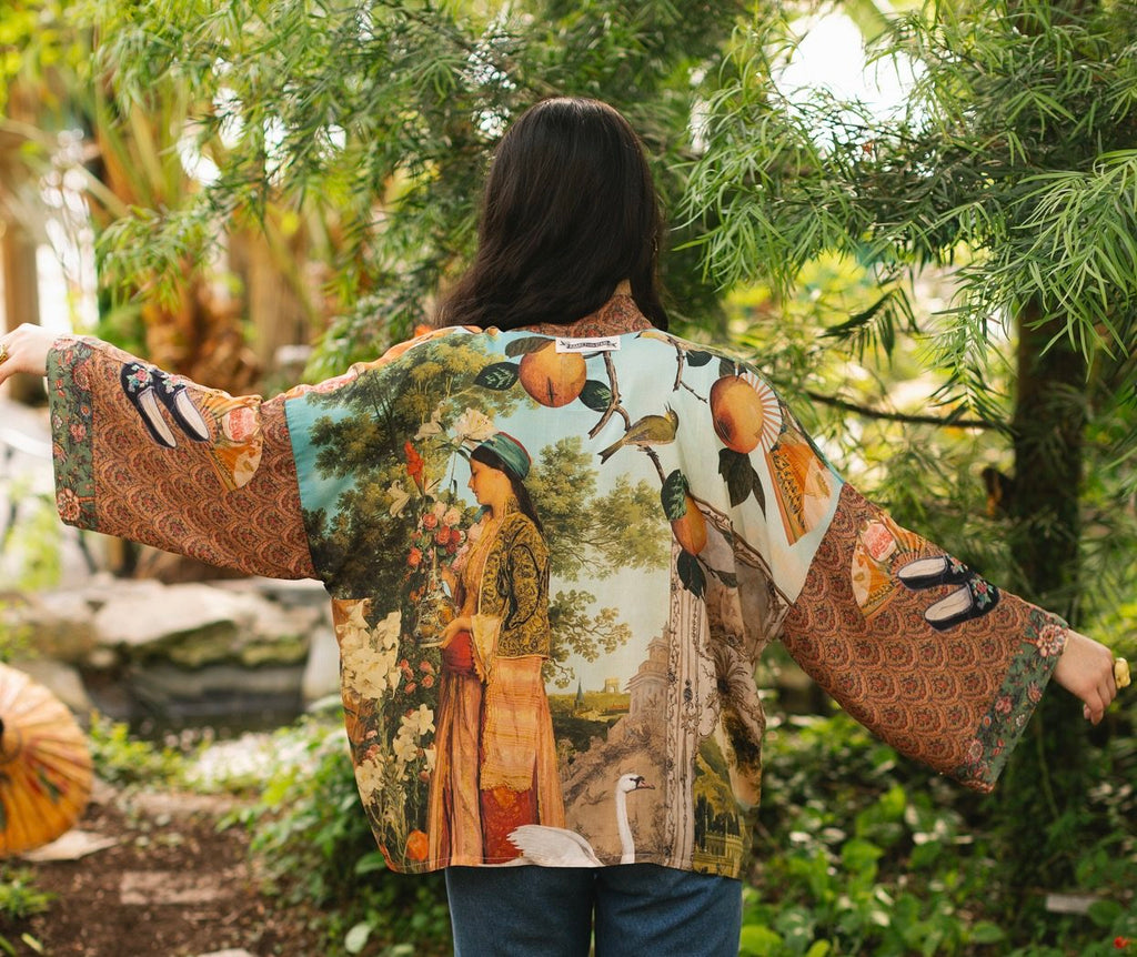 Market of Stars Secret Garden Kimono